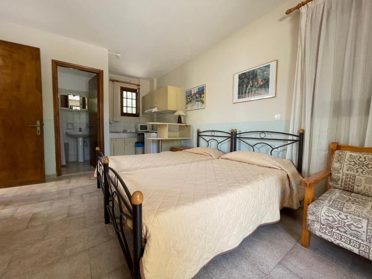 Vasilikos Apartments Paralia Agias Foteinis Dış mekan fotoğraf