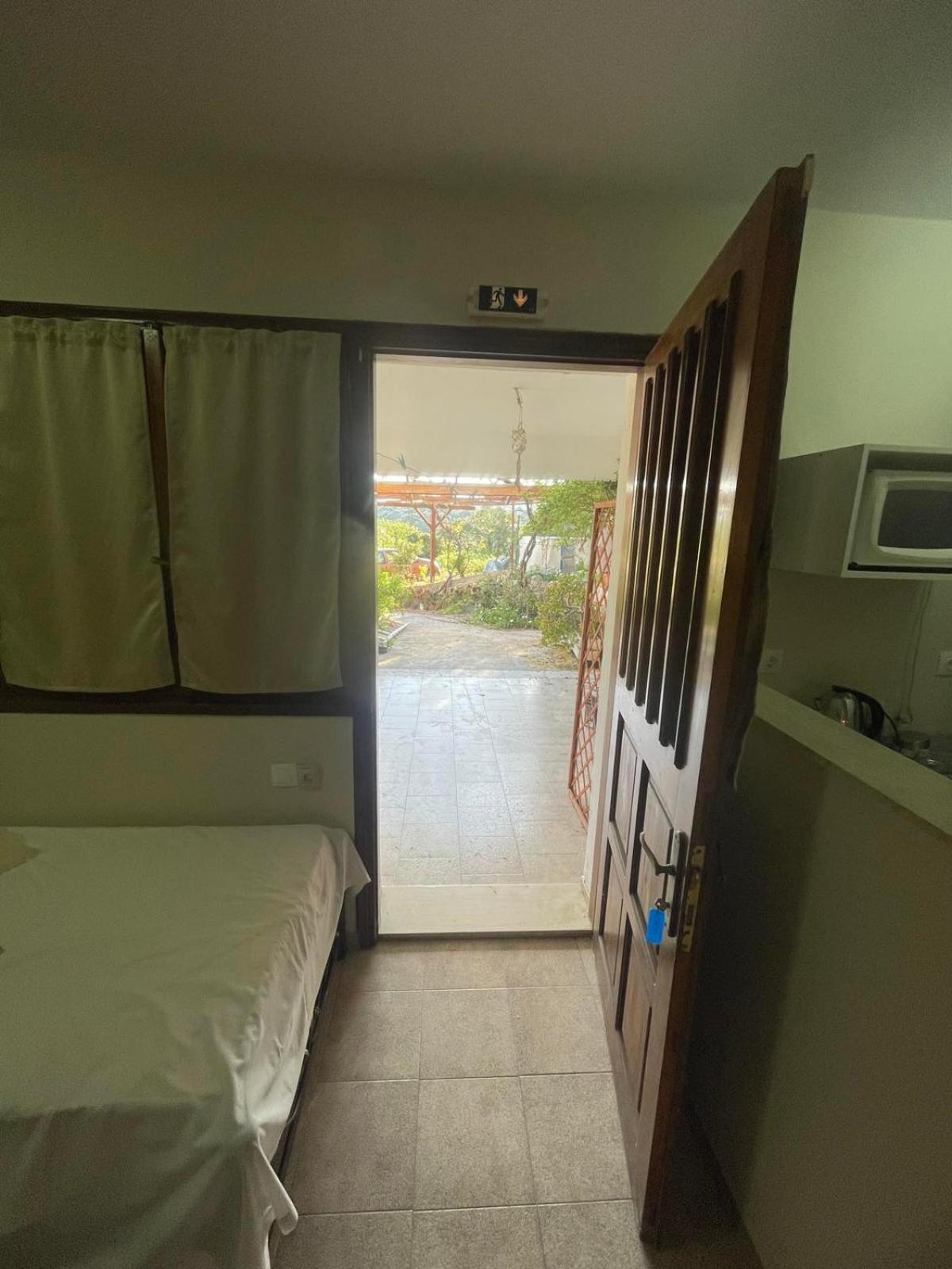Vasilikos Apartments Paralia Agias Foteinis Dış mekan fotoğraf
