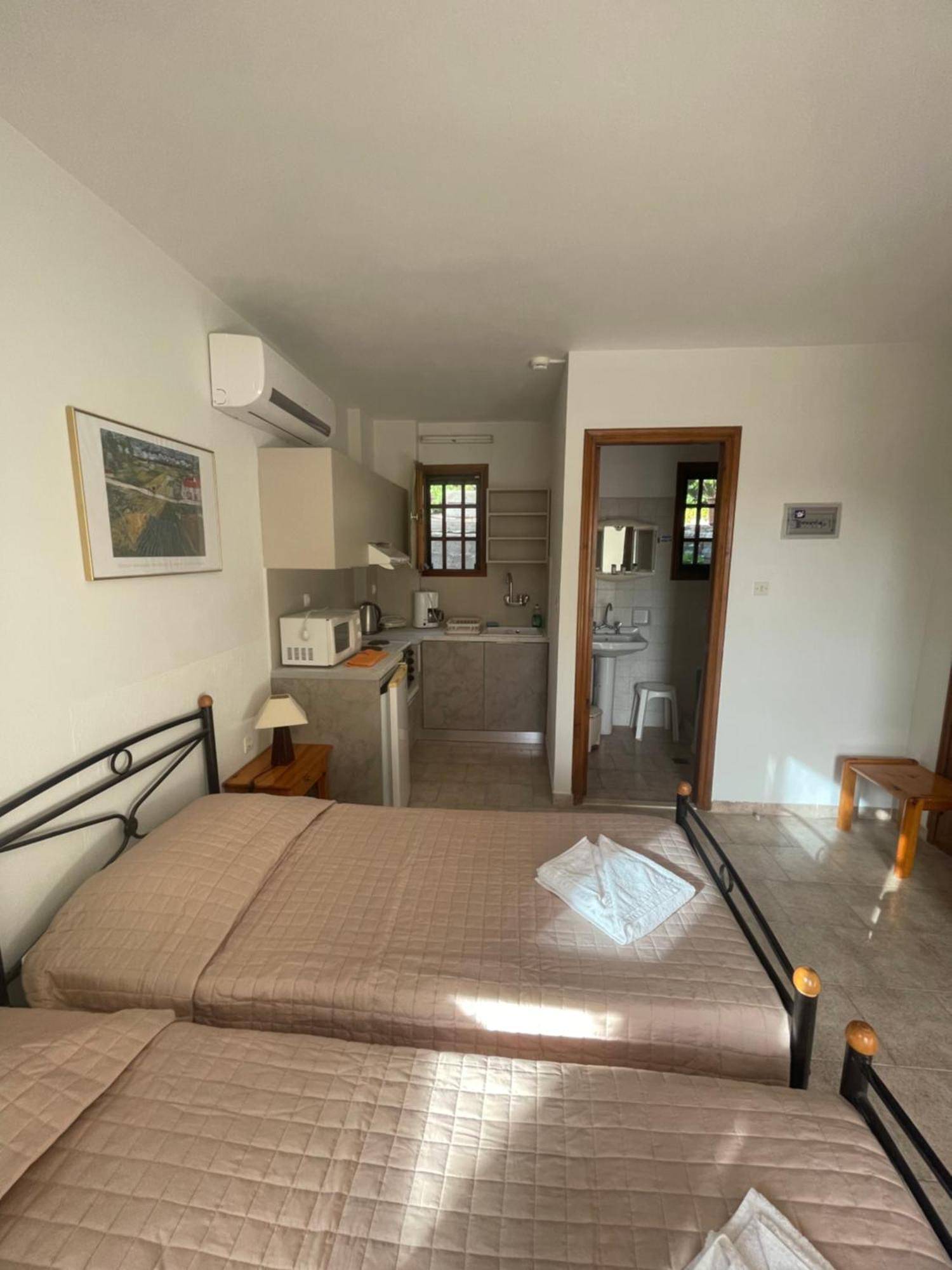 Vasilikos Apartments Paralia Agias Foteinis Dış mekan fotoğraf