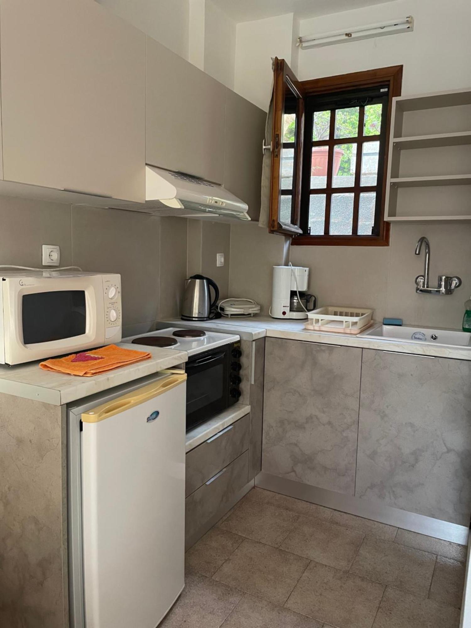 Vasilikos Apartments Paralia Agias Foteinis Dış mekan fotoğraf